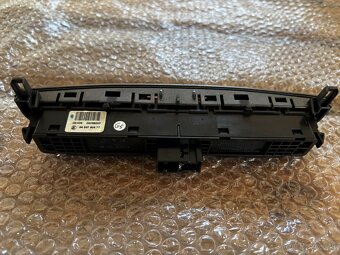 Panel tlačidiel Peugeot 308 T7 - 2