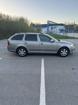 Škoda Octavia - 2