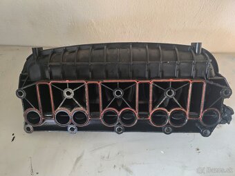 Sacie potrubie VW 03G129711AS - 2