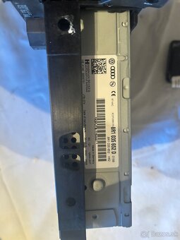 AUDI A4,A5,Q5 MMI 3G LOW NAVIGATION 8R1035652 - 2