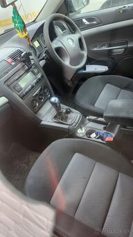 Skoda octavia 2 1.9tdi BXE nahradne diely - 2
