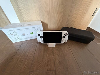 ASUS ROG Xbox Ally (2025) - 2