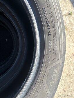 235/55 R18 good year - 2