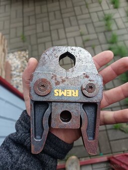 Rems lisovacia čeľusť M22 - 2