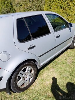 Volkswagen golf 1.6, r.2000 - 2