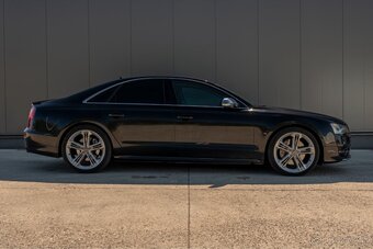 Audi A8 4.2 V8 TDI Quattro - 2