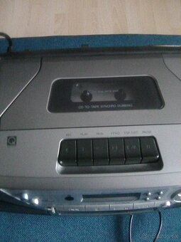 Predám retro rádiomagnetofon SANYO. - 2