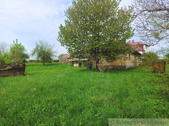 Vidiecký dom / chalúpka s veľkým 25- árovým pozemkom - 2