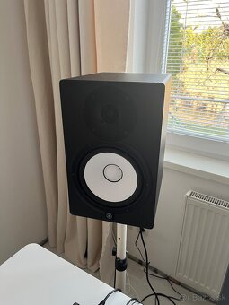 Yamaha HS8 štúdiové monitory (2 kusy) + stojany - 2