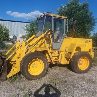 Nakladač JCB 415 - 2