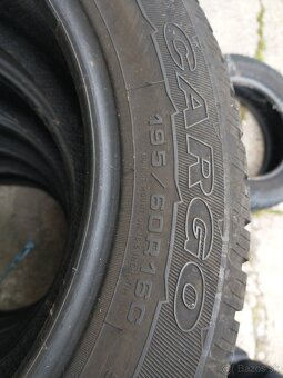 Predam 4ks letne 195/60 r16C goodyear cargo - 2