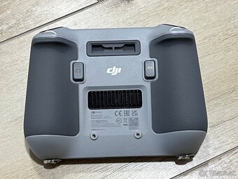DJI RC ovládač - 2