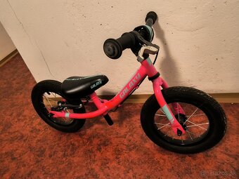 Dievčenské detské odrážadlo - 2