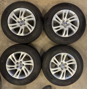 hliníkové disky volvo r17, Zimné continetal 235/65 R17 - 2