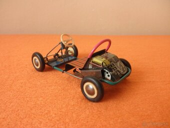 stará hračka - autíčko motokára Ites na kľúčik 60.-70. roky - 2