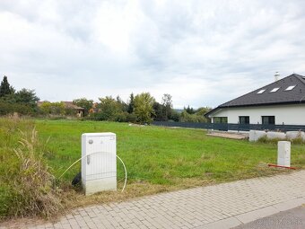 Na predaj stavebný pozemok Beniakovce - 2