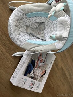 Kresielko hojdačka pre bábetká - 2