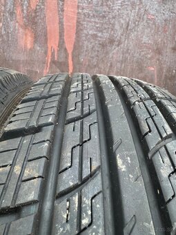 235/65 r16 C - 2