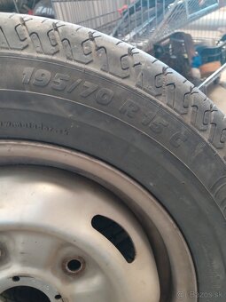 195/70 R15C - 2