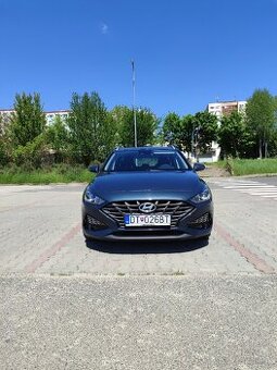 Hyundai i30 kombi 1.5 benzin 7/2022 45853km - 2