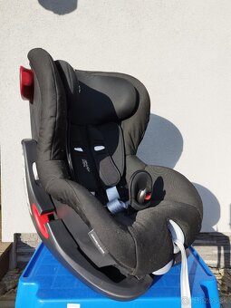 Predám detskú autosedačku Britax Römer King II LS na 9-18kg - 2