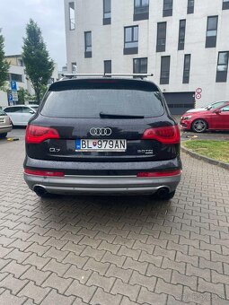 Audi Q7 3.0 TDi Quattro - 2