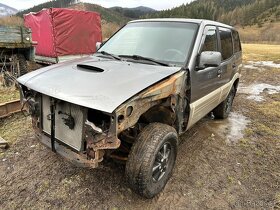 Rozpredám nissan terrano 2.7 diesel 2001 - 2