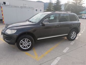 Predám VW Touareg 2,5 Tdi, r.2009, 128 KW - 2