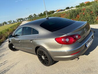 Volkswagen Passat CC 2.0 TDI 4MOTION - 2