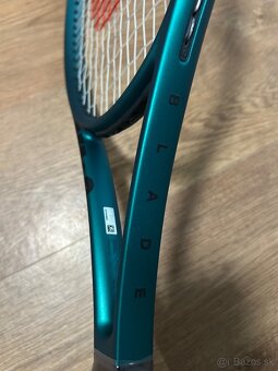TENISOVÁ RAKETA WILSON BLADE 101L V9 (vypletená - 2