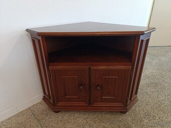 Rustikální rohová komoda, nábytek z masívu - 2