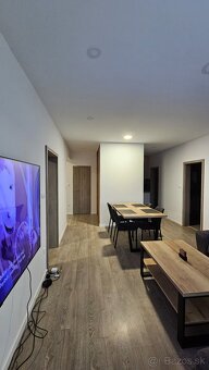 3i zariadený byt s balkónom, staré sídlisko Prievidza - 2