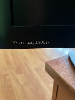 Monitor HP - 2
