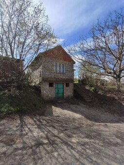 Pozemok na výstavbu domu pri meste Levice - 2