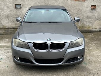 Rozpredám na diely BMW E90 318i 2010 - 2