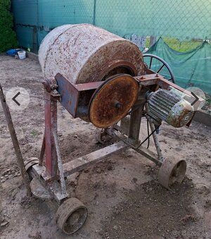 Stavebná miešačka - 2