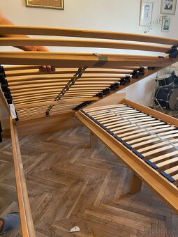 Manželska postel - 2