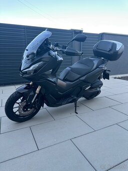 Honda ADV 350 - 2