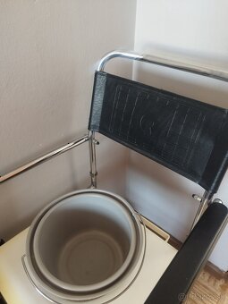 Pojazdné toaletné kreslo - 2