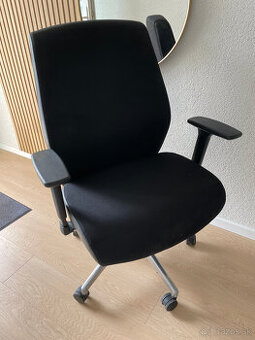 KANCELÁRSKA STOLIČKA ERGONOMICKÁ / KANCELÁRSKE KRESLO - 2