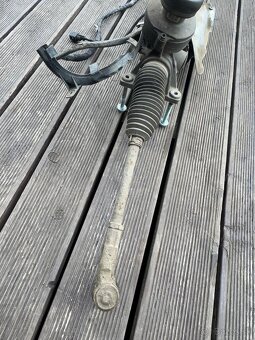 Servo riadenie Golf 5 Plus - 2