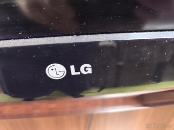 LG televýzor - 2