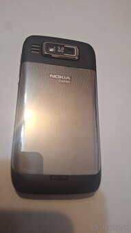 Nokia E72 top stav - 2