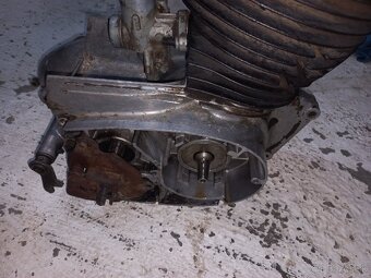 Jawa 250 559 motor - 2