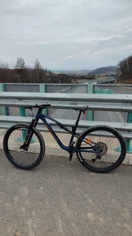 Orbea OIZ H10 29 bicykel, moondust blue/leo orange - 2