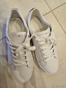Tenisky Tommy Hilfiger, velkost 40 - 2