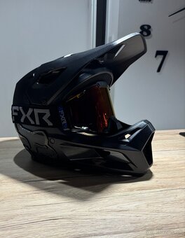 INTEGRÁLNA PRILBA FOX - 2