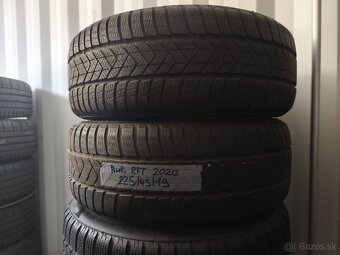 2x zimné pneumatiky 225/45R19 Pirelli Sottozero RFT - 2