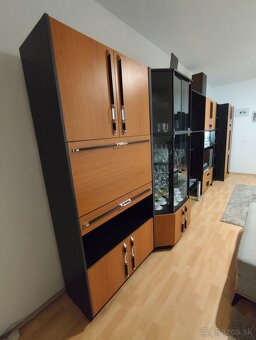 Obývačková skriňa - 2
