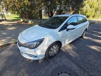 Prenájom auto Taxi Opel Astra Kombi-1.5Tdi, Bolt-Uber - 2